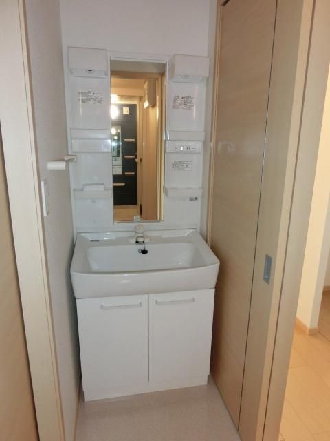 洗面設備　毎日使いますよね