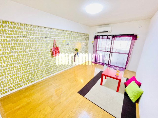 居室・リビング　モニターホン