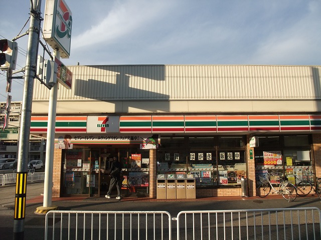 コンビニ　セブンイレブン 宇治大久保旦椋店（コンビニ）まで166m