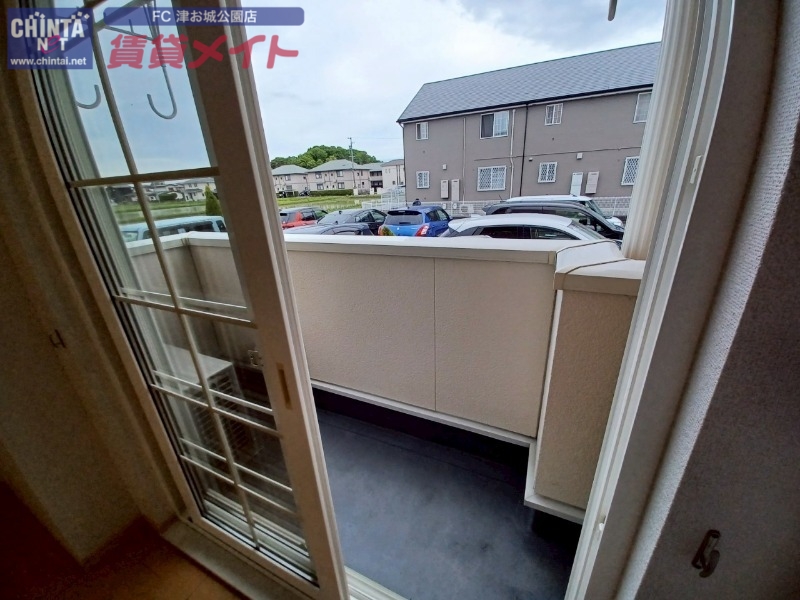 バルコニー　同型参考写真