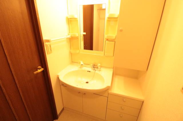 洗面設備　シャンドレで朝の準備バッチリ！