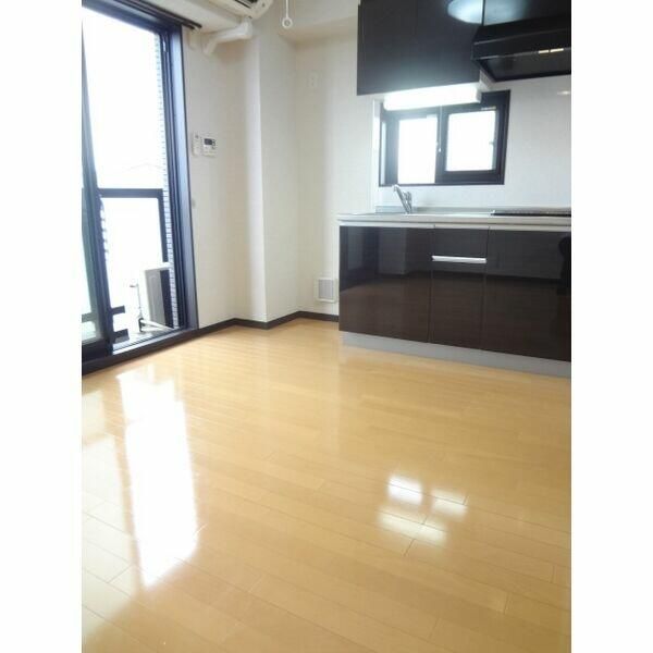 居室・リビング　使いやすい居間です