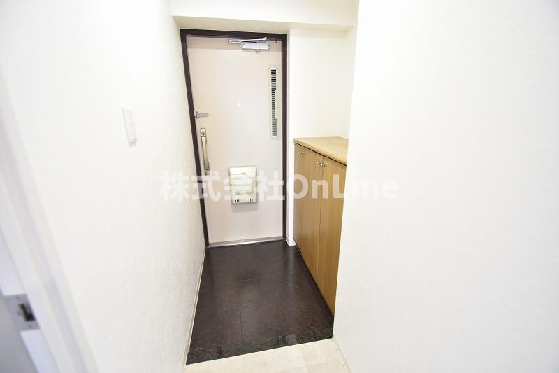 玄関　落ち着いた玄関です