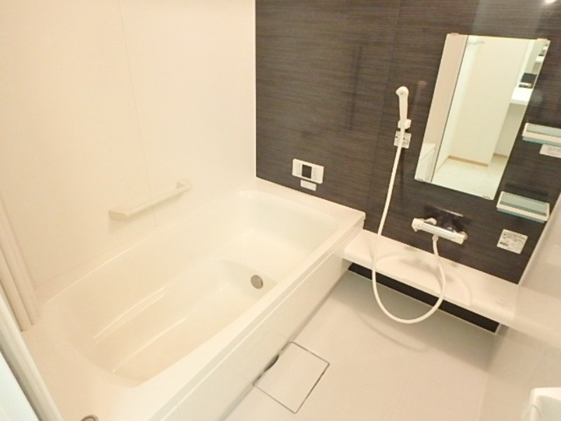 バス・シャワールーム　図面と現状に相違がある場合には現状を優先