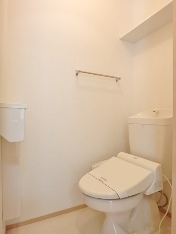 トイレ　図面と現状に相違がある場合には現状を優先