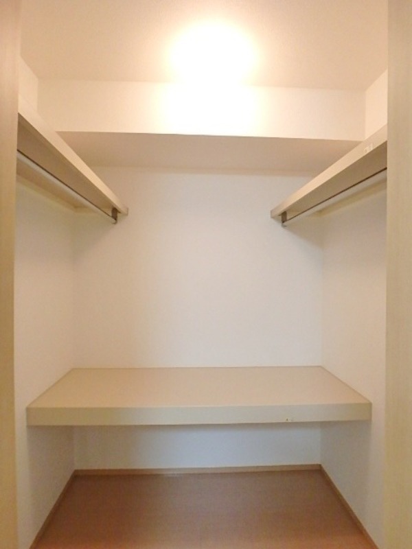 収納　図面と現状に相違がある場合には現状を優先