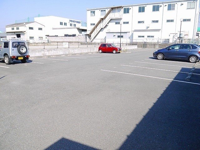 駐車場　駐車場があります