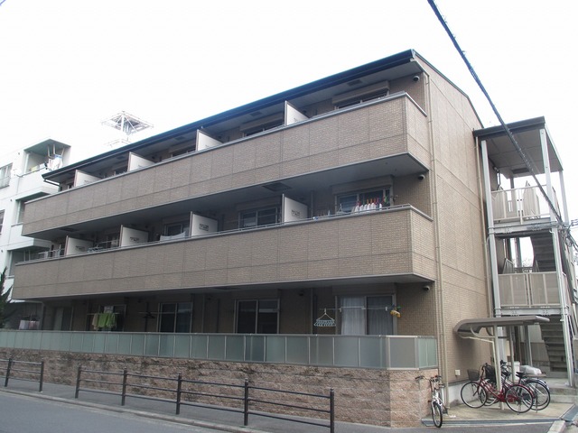 建物外観　モダンな外観です