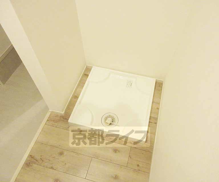 その他設備　室内洗濯機置き場です