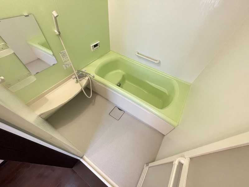 バス・シャワールーム　浴室