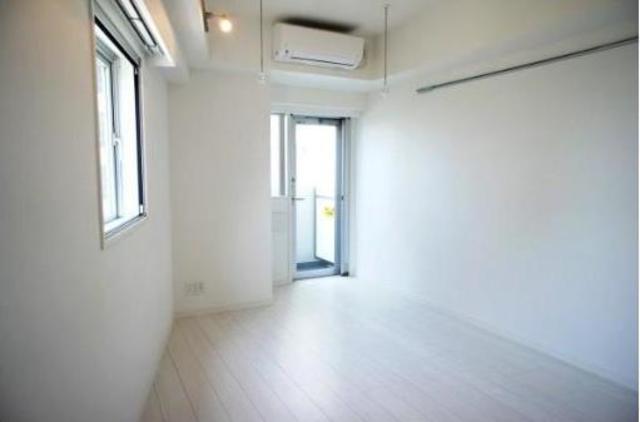 居室・リビング　きれいなお部屋