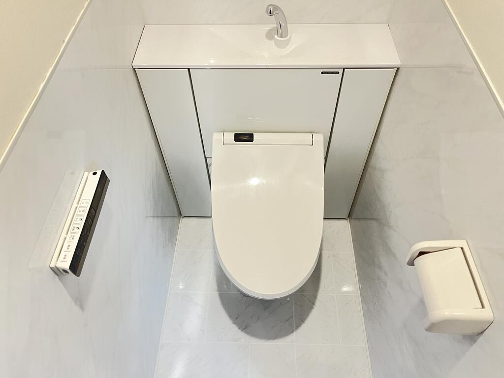 トイレ　※同建物別部屋