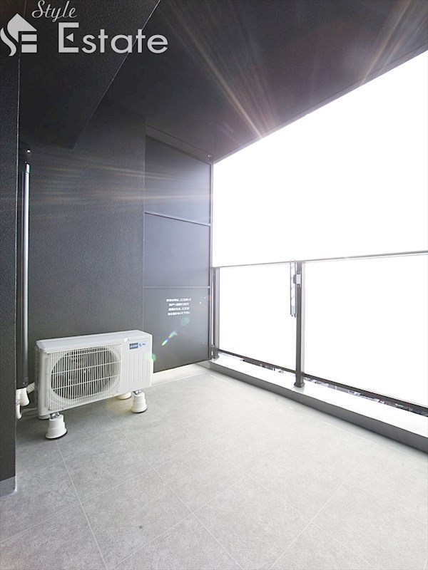 バルコニー　バルコニー