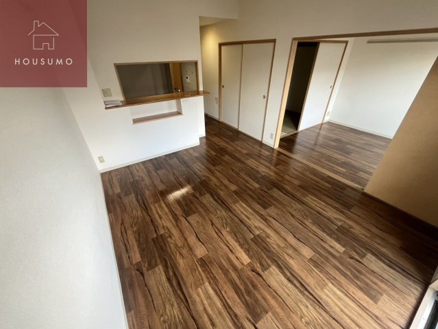 居室・リビング　居間です