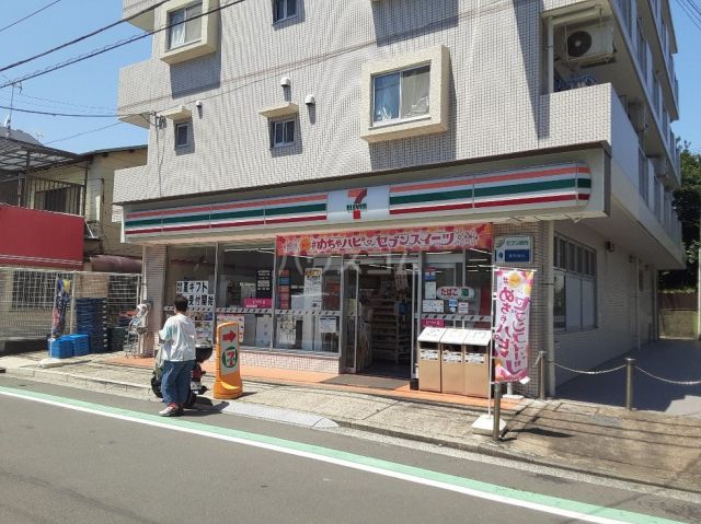 コンビニ　セブンイレブン　横浜六角橋店（コンビニ）まで800m