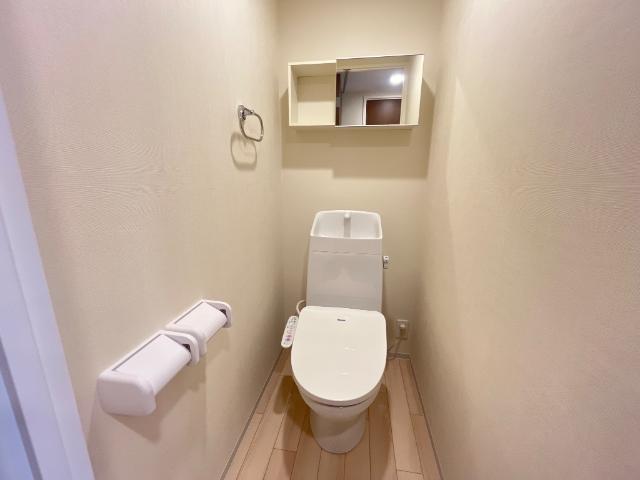 トイレ　シャワー付トイレ