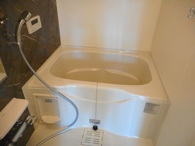 バス・シャワールーム　きれいなお風呂です