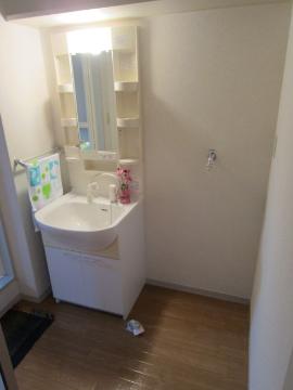 洗面設備　洗髪洗面化粧台