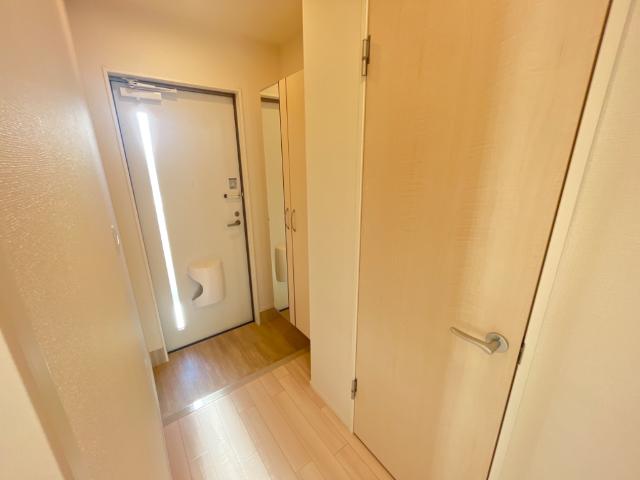 玄関　玄関（イメージ）