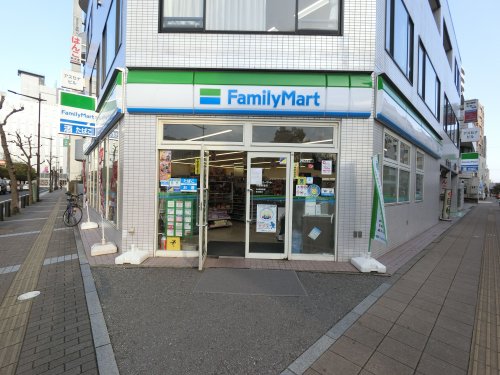 コンビニ　ファミリーマート千葉新宿店（コンビニ）まで143m