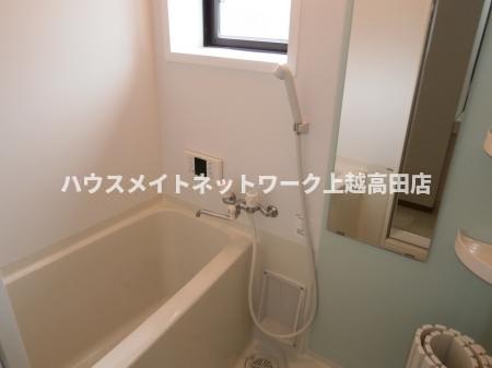 バス・シャワールーム　浴室