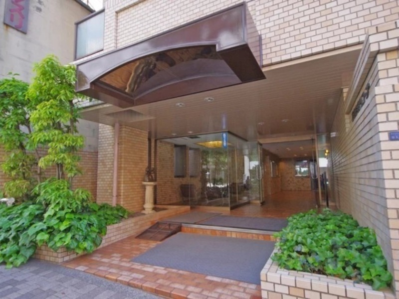 エントランス　エントランス