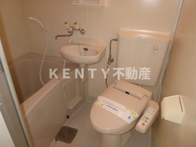 トイレ　トイレもきれいです