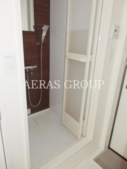 バス・シャワールーム　シャワールーム