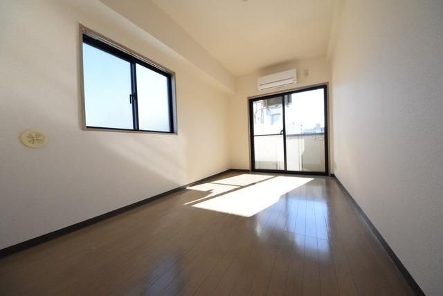 居室・リビング　☆ゆったり居室スペース☆