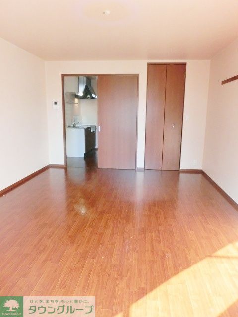 居室・リビング　お部屋探しならタウンハウジング蘇我店へお任せください！