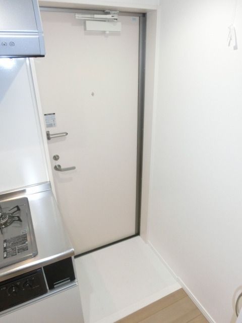 玄関　お問合せはタウンハウジングまで！※現地待合わせ相談可能