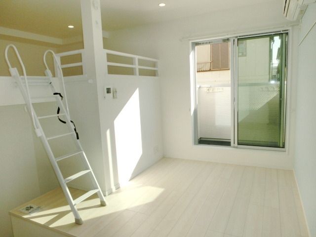 居室・リビング　お問合せはタウンハウジングまで！※現地待合わせ相談可能