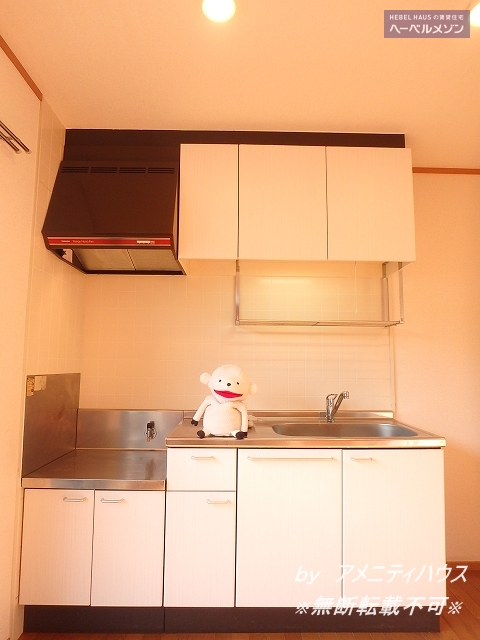 キッチン　●２口ガスコンロ設置可のキッチンスペース。