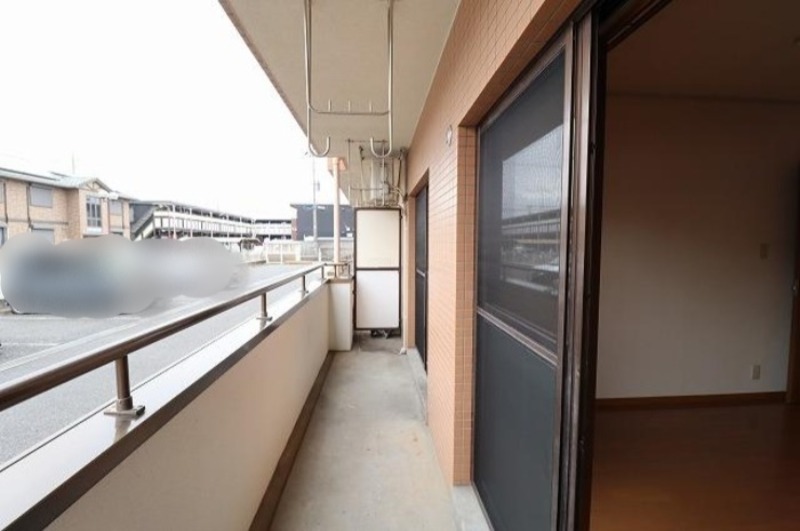 バルコニー　図面と現状に相違がある場合には現状を優先