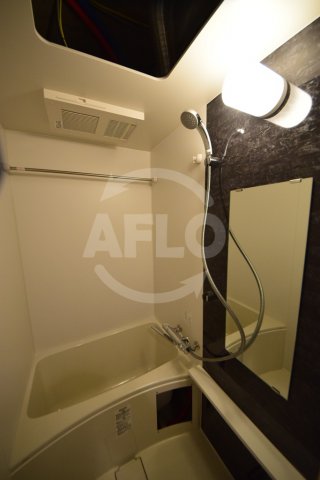 バス・シャワールーム　エスリード難波ザ・アーク　お風呂