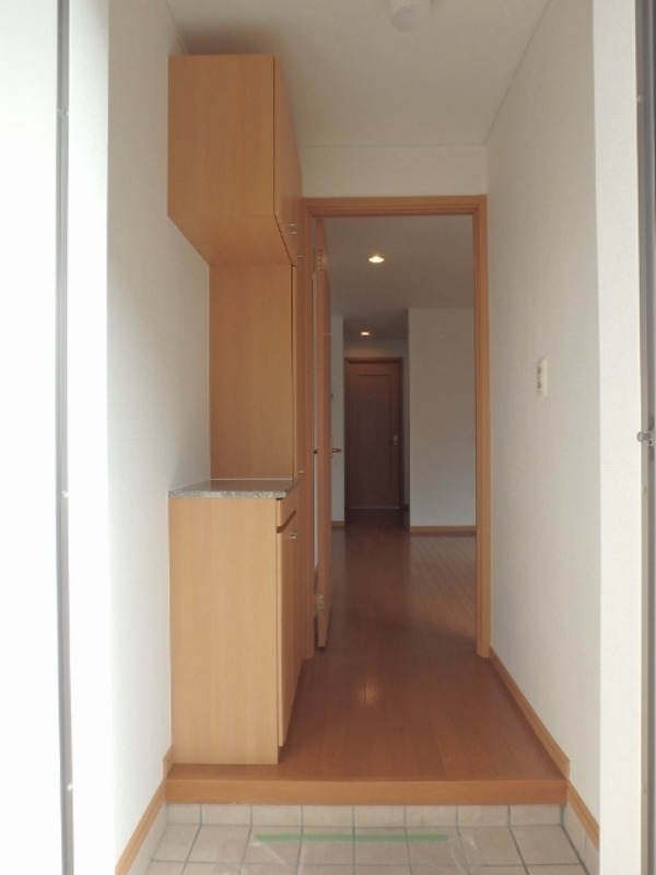 玄関　図面と現状に相違がある場合には現状を優先