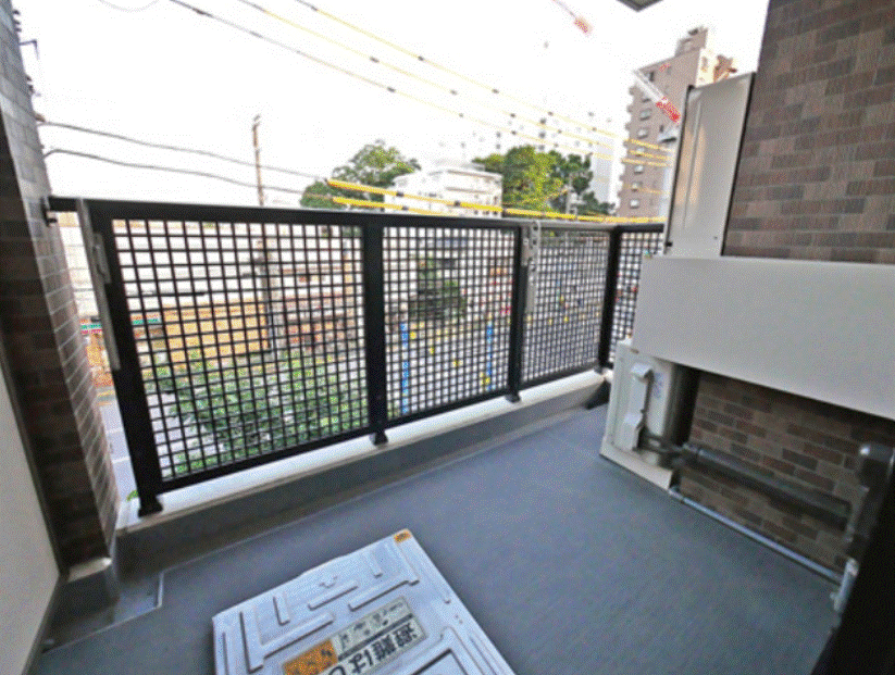 バルコニー