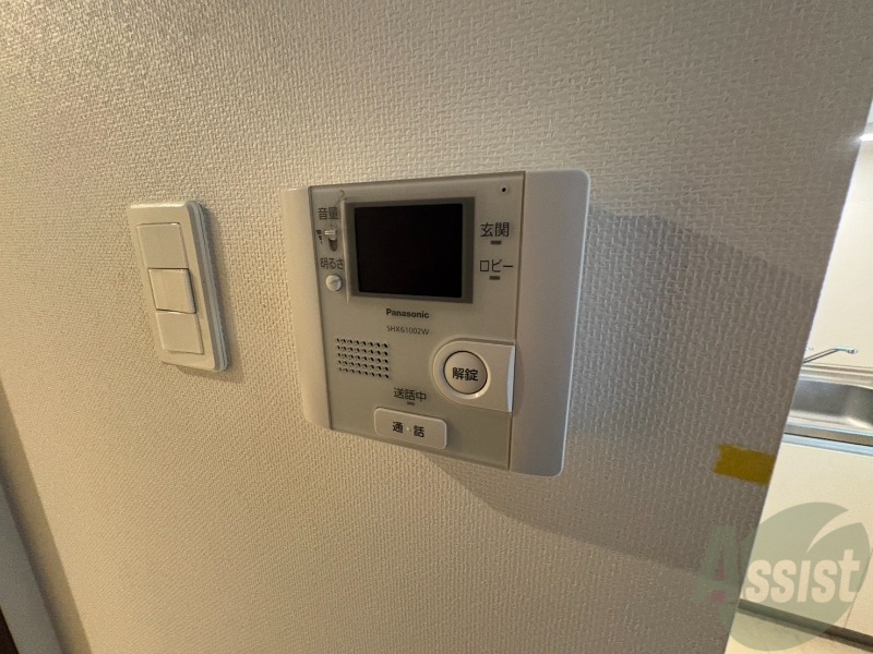 セキュリティ　インターホンは通話ができるので急な訪問があっても安心です。
