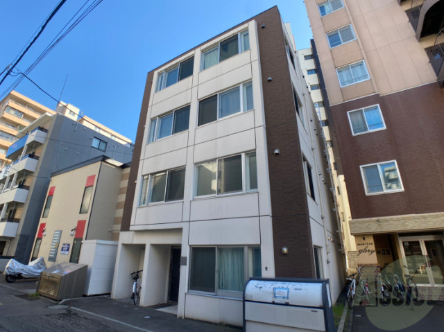 建物外観　札幌市中央区南５条西「Ｙ’Ｚ」