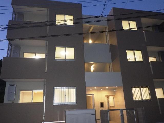 その他　外観写真（夜）