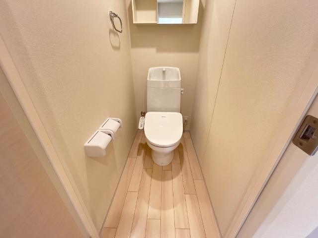 トイレ　シャワー付トイレ