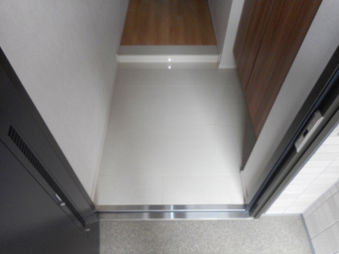玄関　別部屋参考写真