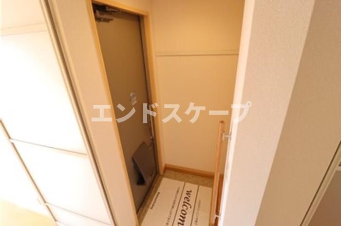 玄関　高崎、前橋のお部屋探しはエンドスケープまで！お客様の理想お聞