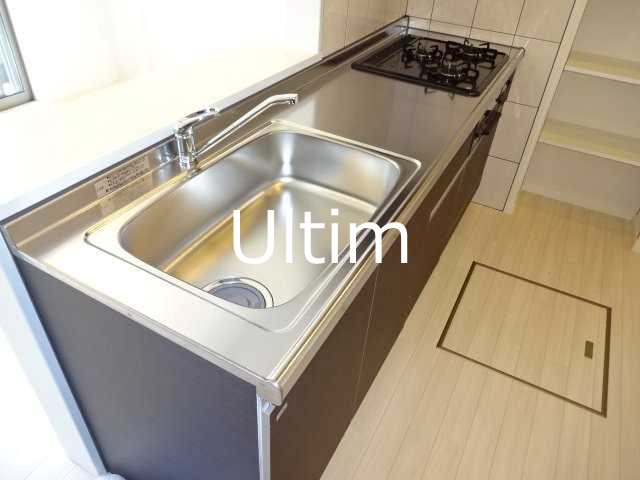 キッチン　※別のお部屋の写真です