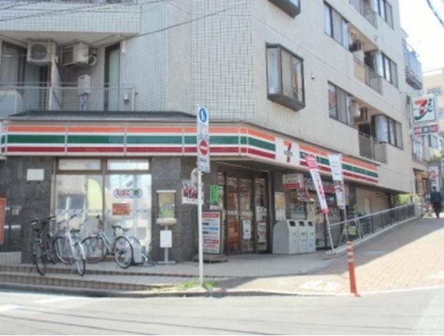コンビニ　セブンイレブン 北区東十条駅前店（コンビニ）まで468m