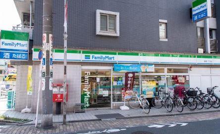 コンビニ　ファミリーマート 綾瀬二丁目店（コンビニ）まで509m