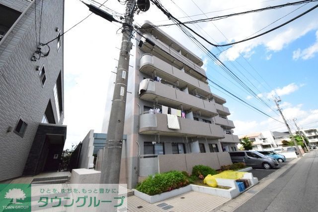 建物外観　重厚感のある外観