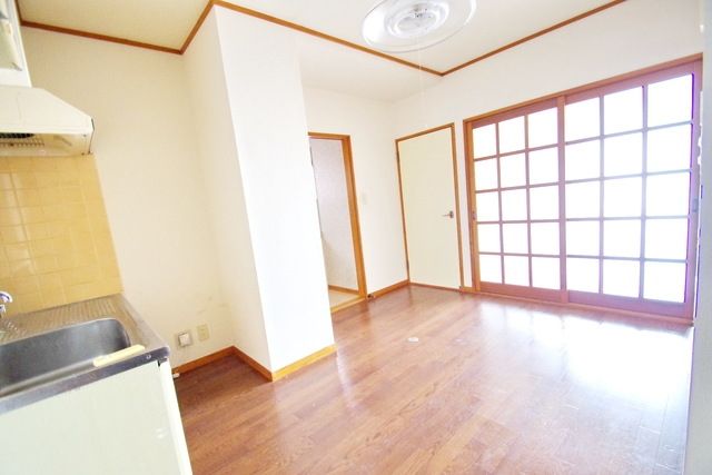 居室・リビング　★お部屋探しはタウンハウジング稲田堤店まで★