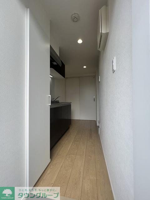 玄関　キッチン