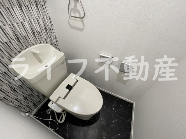 トイレ　清潔感のあるトイレです